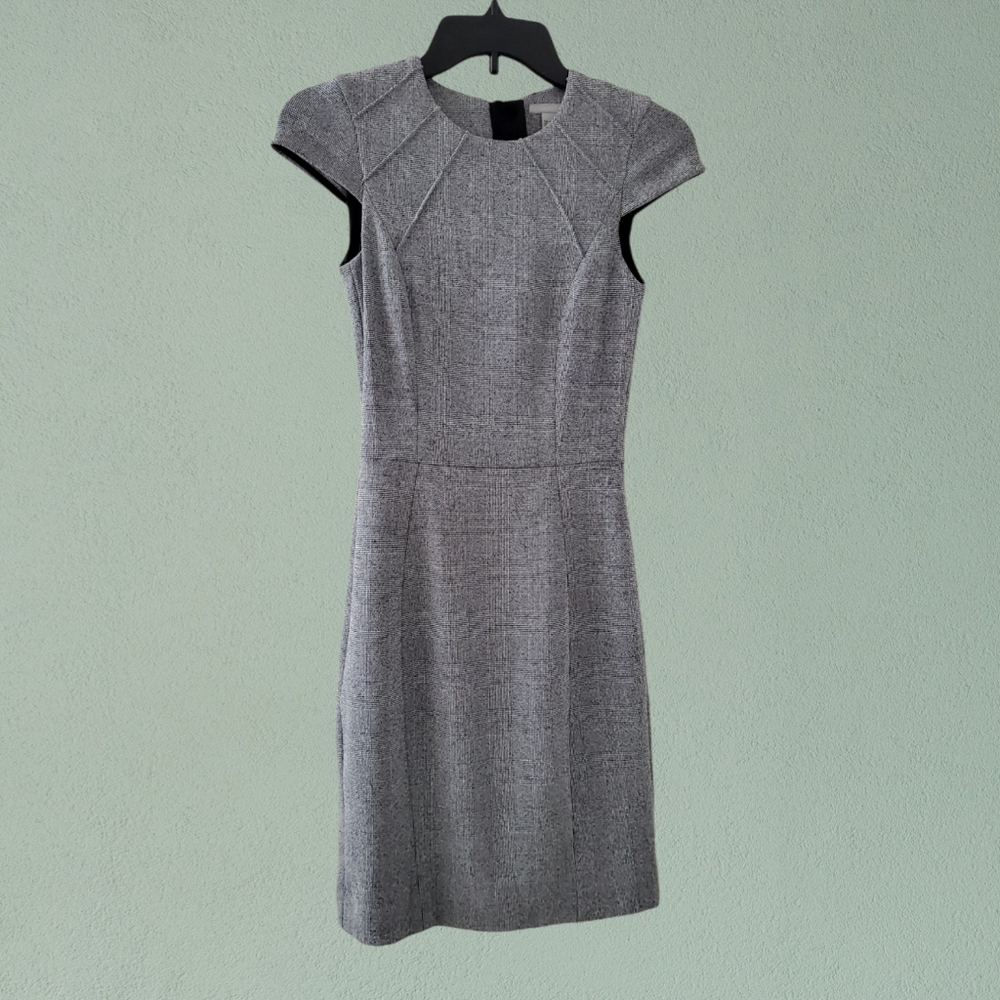 H&M Fitted Dress